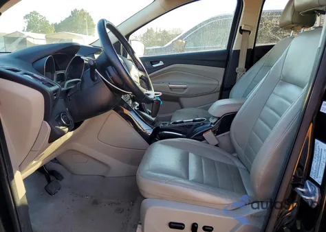 2014 Ford Escape Titanium z USA, uszkodzony, nr VIN 1FMCU0JX4EUC81860